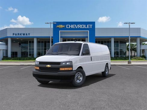 New 2024 Chevrolet Express 3500 Extended w/ Driver Convenience Package image 8