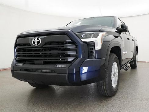 New 2026 Toyota Tundra SR5 AWD/4WD image 3
