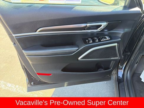 Used 2024 Kia Sorento SX AWD/4WD image 10