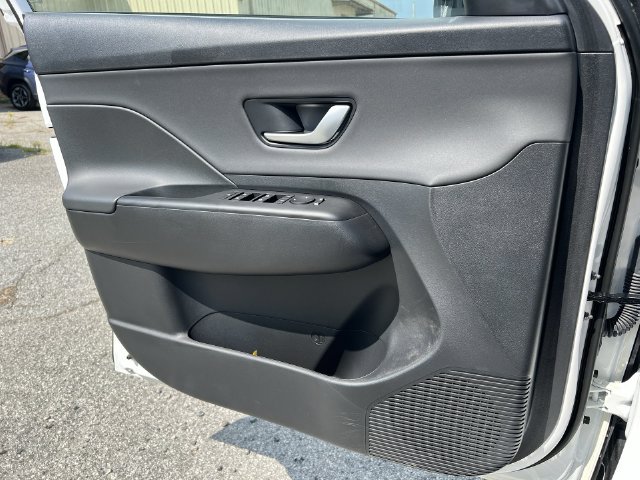 Certified 2026 Hyundai Kona SEL Premium FWD image 31