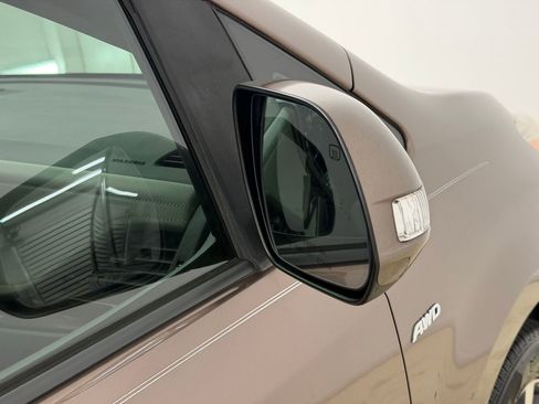 Used 2018 Toyota Sienna Limited Premium image 19