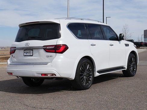 Used 2023 INFINITI QX80 Premium Select w/ Cargo Package AWD/4WD image 5