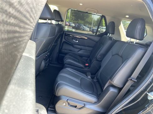 Used 2024 Honda Pilot EX-L image 16