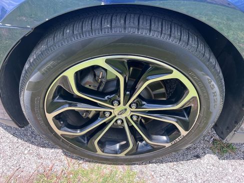 Used 2016 Ford Taurus SHO w/ Equipment Group 401A image 18