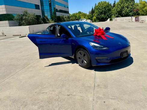 Used 2022 Tesla Model 3 RWD image 45