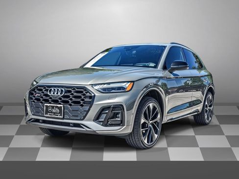 Used 2024 Audi SQ5 Prestige AWD/4WD image 1