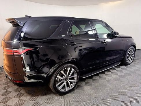 Certified 2025 Land Rover Discovery Dynamic SE AWD/4WD image 6