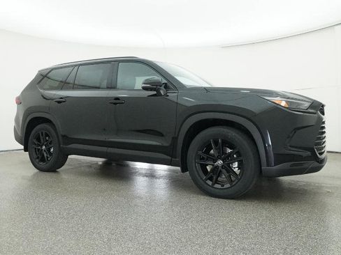 New 2026 Toyota Grand Highlander Nightshade Edition image 75