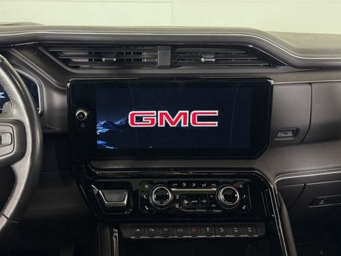 Used 2024 GMC Sierra 1500 AT4X AWD/4WD image 11