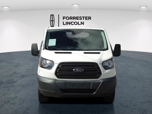 Used 2017 Ford Transit 350 XL image 8