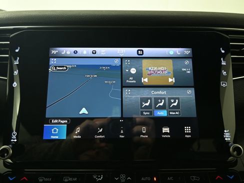 Used 2023 Jeep Wagoneer L Series II image 28