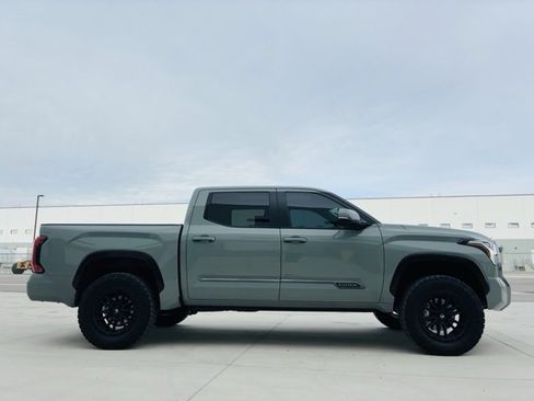 Used 2025 Toyota Tundra Platinum image 7