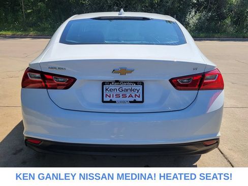 Used 2023 Chevrolet Malibu LT FWD image 4