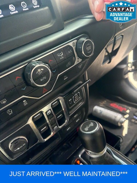 Used 2021 Jeep Wrangler Unlimited Sport AWD/4WD image 3