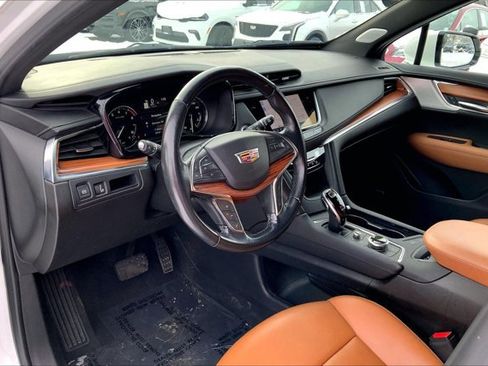 Used 2021 Cadillac XT5 Premium Luxury image 13