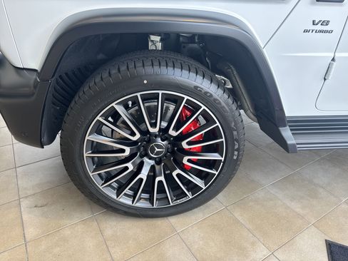 Used 2025 Mercedes-Benz G 63 AMG 4MATIC image 9