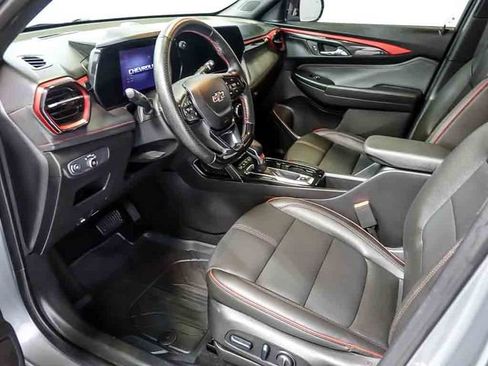 Certified 2025 Chevrolet TrailBlazer RS w/ Driver Confidence Package FWD image 13