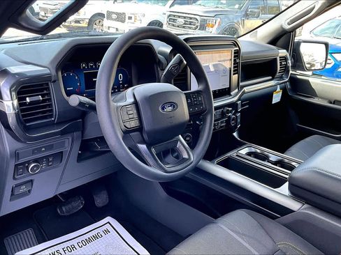 Used 2025 Ford F150 STX w/ Equipment Group 200A image 18