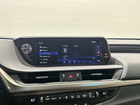 Used 2021 Lexus ES 250 w/ Premium Package AWD/4WD image 23