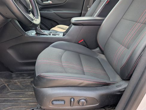 Used 2023 Chevrolet Equinox RS w/ LPO, Floor Liner Package AWD/4WD image 7