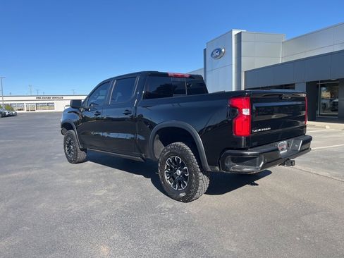 Used 2025 Chevrolet Silverado 1500 ZR2 image 4