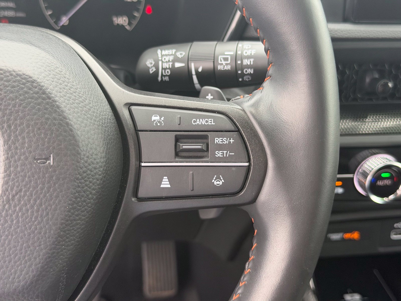 Used 2025 Honda CR-V Sport-L image 18