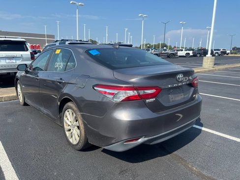 Used 2019 Toyota Camry LE FWD image 2