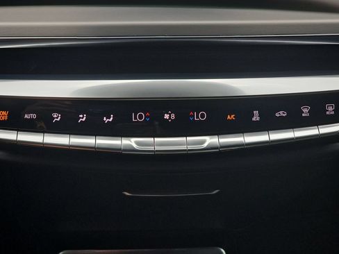 Used 2024 Cadillac Lyriq Luxury w/ LPO, Floor Liner Package RWD image 21