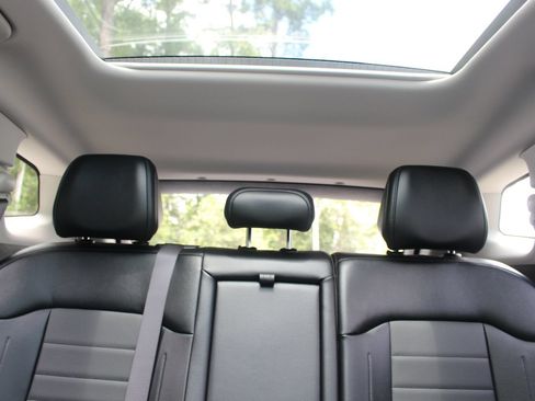 Certified 2025 Kia Sportage SX Prestige AWD/4WD image 40