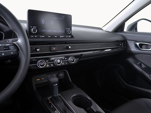 Used 2025 Honda Civic LX image 29