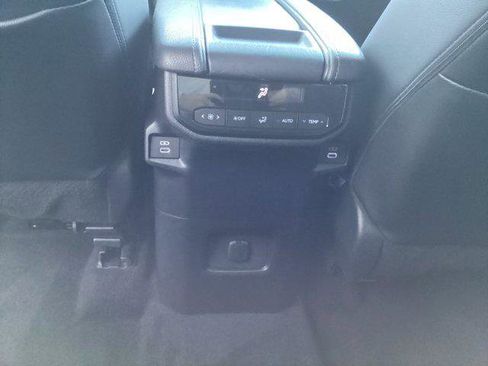 Certified 2024 Toyota Grand Highlander XLE image 22