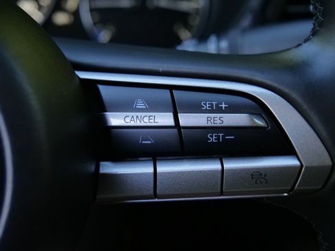 Used 2021 MAZDA MAZDA3 s FWD image 14