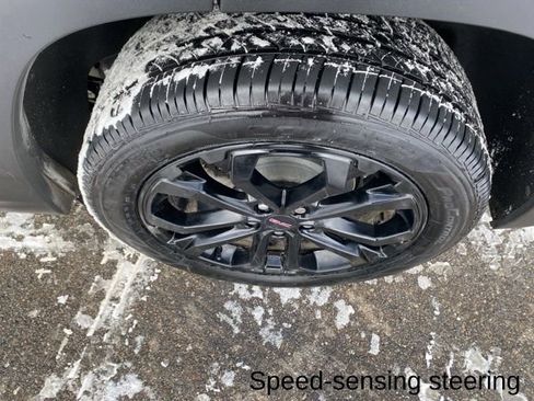 Used 2022 GMC Terrain SLE w/ Driver Convenience Package image 39