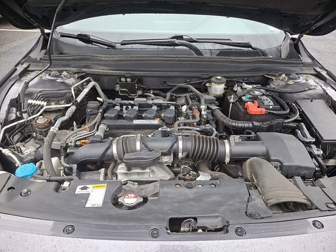 Used 2020 Honda Accord Sport image 28
