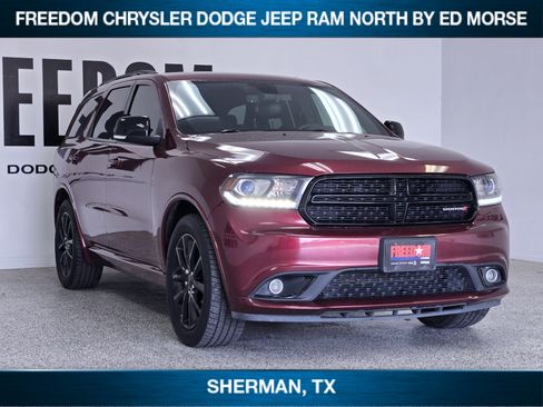 Used 2018 Dodge Durango GT w/ Premium Group RWD image 2