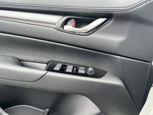 New 2025 MAZDA CX-5 AWD 2.5 S w/ Preferred Package image 11