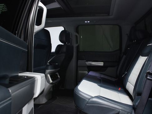 Used 2023 Ford F450 Limited w/ FX4 Off-Road Package image 13