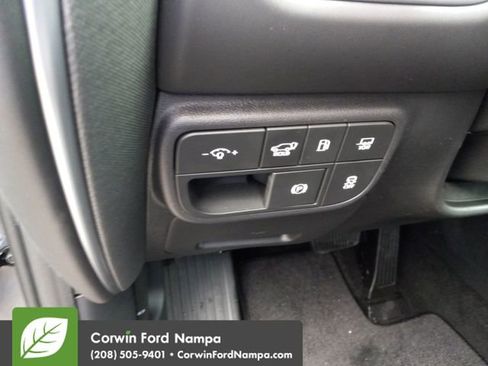 Used 2026 Hyundai Palisade Calligraphy image 13