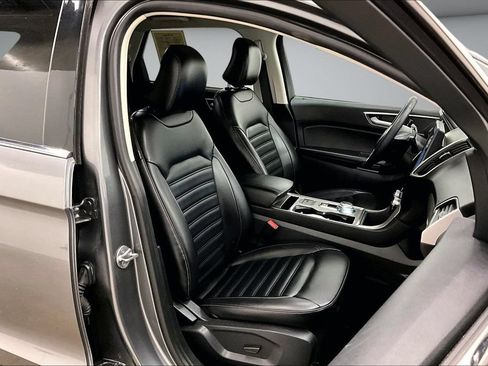Used 2024 Ford Edge SEL AWD/4WD image 30