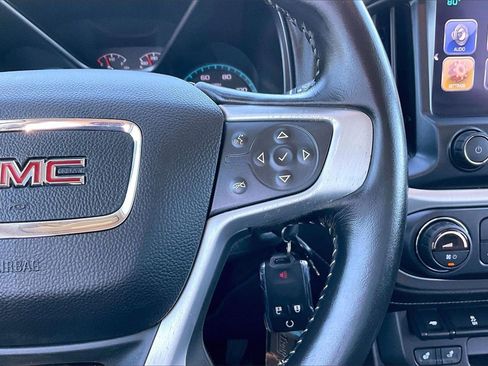 Used 2018 GMC Canyon SLT w/ Driver Alert Package image 11