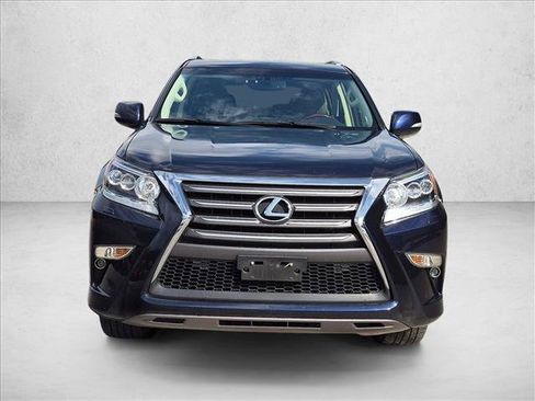 Used 2018 Lexus GX 460 Luxury AWD/4WD image 2