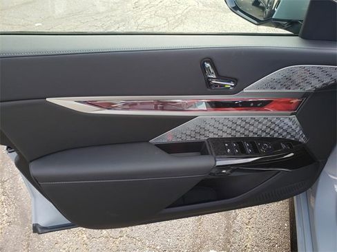 New 2025 BMW 760i xDrive image 10