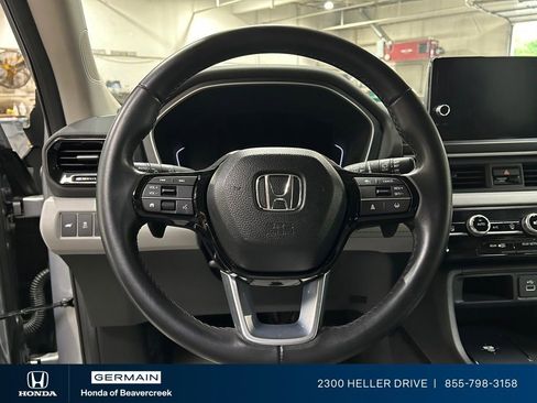Used 2023 Honda Pilot EX-L image 16