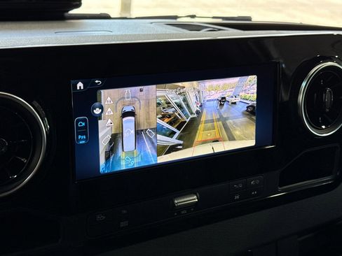 New 2026 Mercedes-Benz Sprinter 2500 image 18