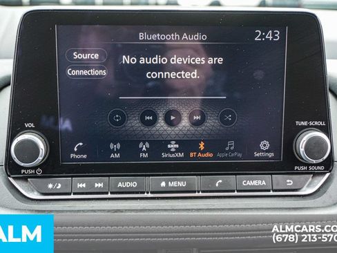 Used 2025 Nissan Rogue SV FWD image 35