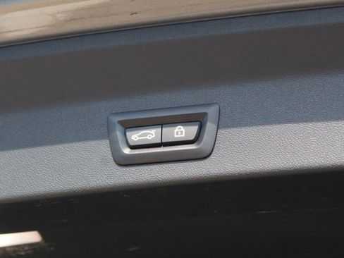 Used 2023 BMW X3 xDrive30i w/ Premium Package image 13