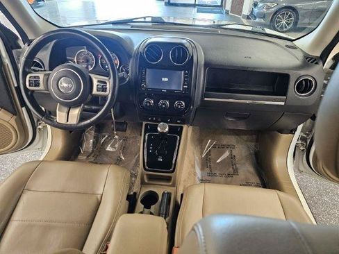 Used 2014 Jeep Patriot Limited w/ Sun/Sound Group AWD/4WD image 14