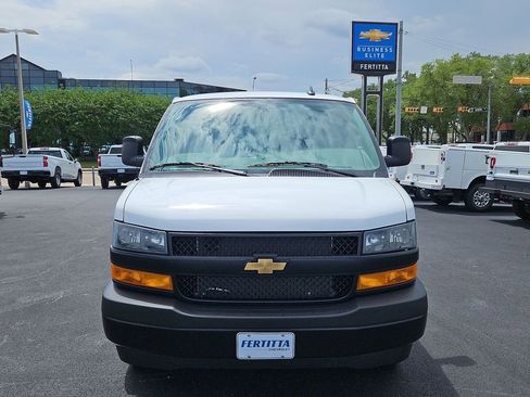 New 2026 Chevrolet Express 2500 Extended w/ Driver Convenience Package RWD image 21