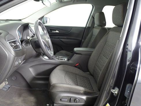 Used 2022 Chevrolet Equinox LT image 10
