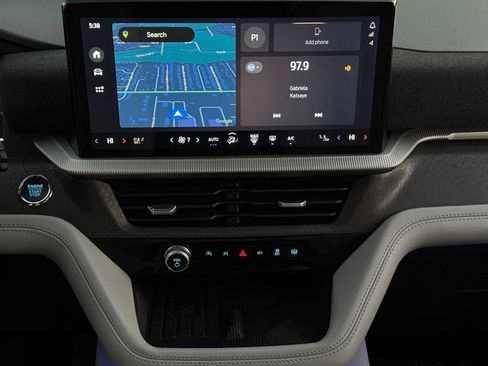 Used 2025 Ford Explorer Platinum w/ Ultimate Package image 20